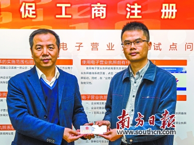 热烈：匚壹攀准一竦萌骋槐曜嫉缱佑抵凑